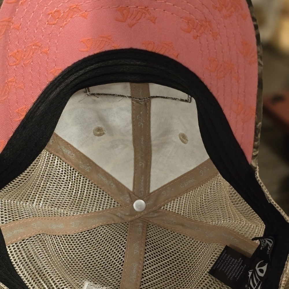 Adjustable G. Loomis Womens Hat Camo - Picture 2 of 4
